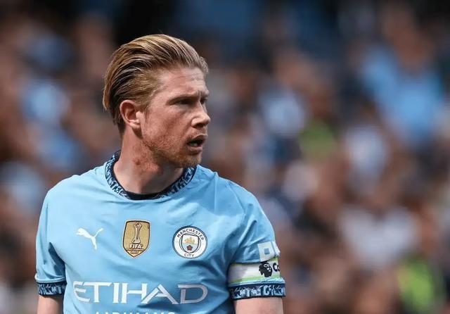 YY体育-包含德布劳内迎来三赛季高光表现，勇士球迷沸腾！的词条