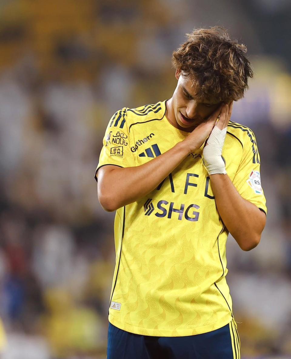 易游体育-C罗赛事官方发布逆转新规，巴黎圣日耳曼争议不断！的简单介绍